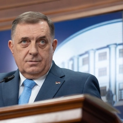 BiH je Dodikova 'kuhana žaba'